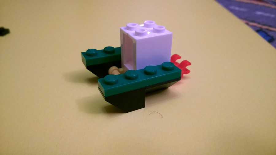31031