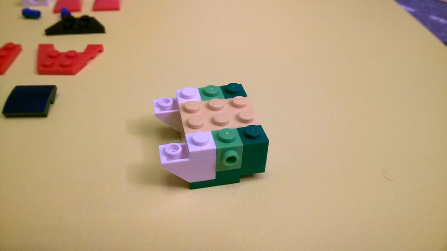 31031
