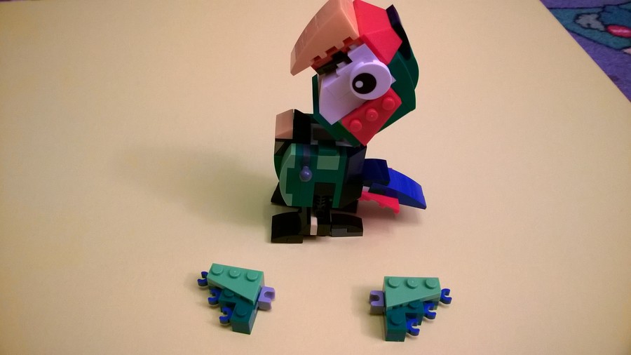 31031