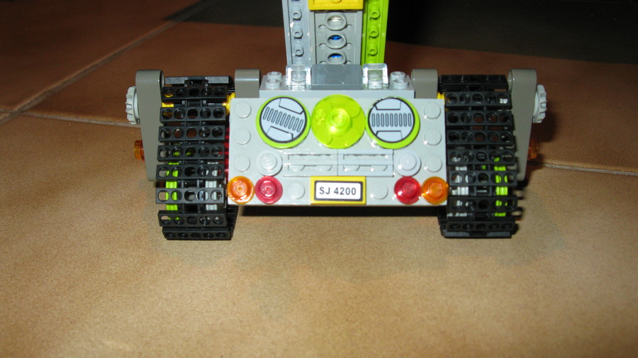 Ötös robot