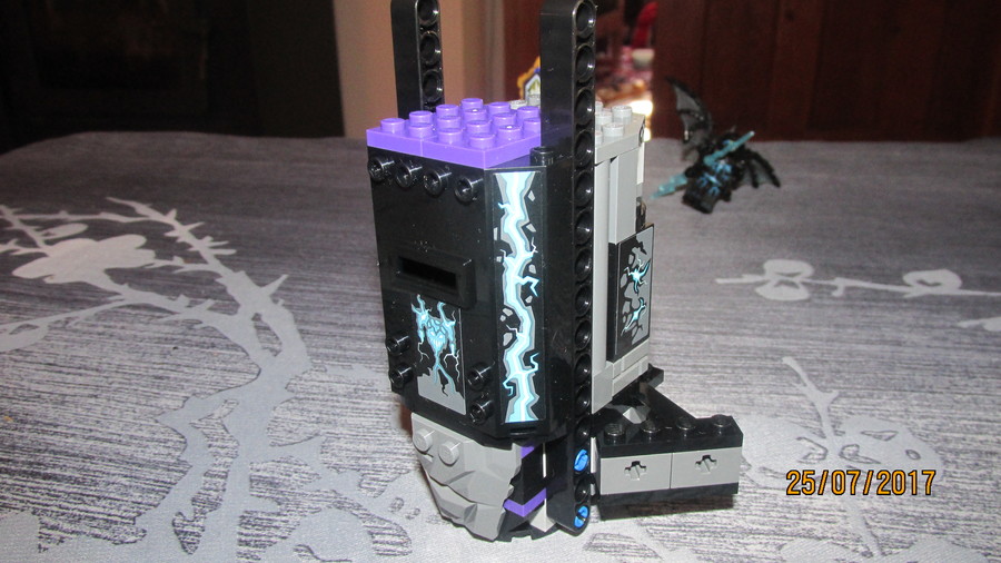 LEGO® Nexo Knights A teljes rombolás kőkolosszusa