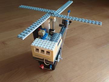 Motorizált helikopter