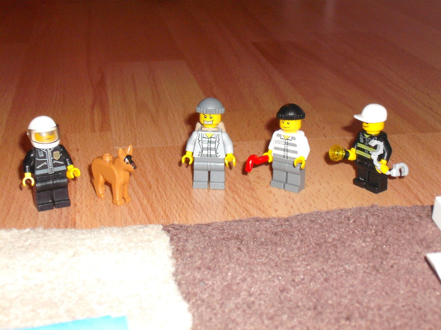 Legozunk és védünk