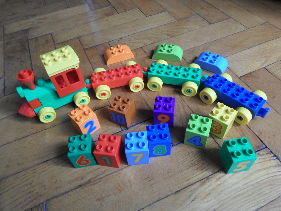 Duplo Számvonat
