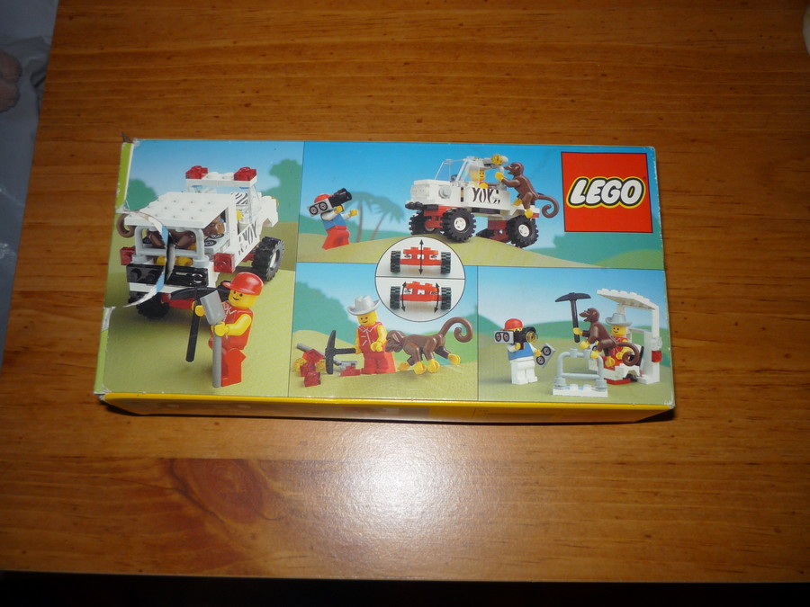 6672 Safari Off-Road Vehicle