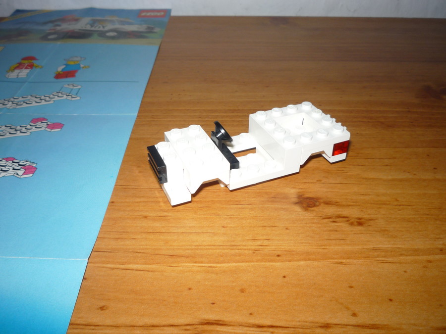 6672 Safari Off-Road Vehicle