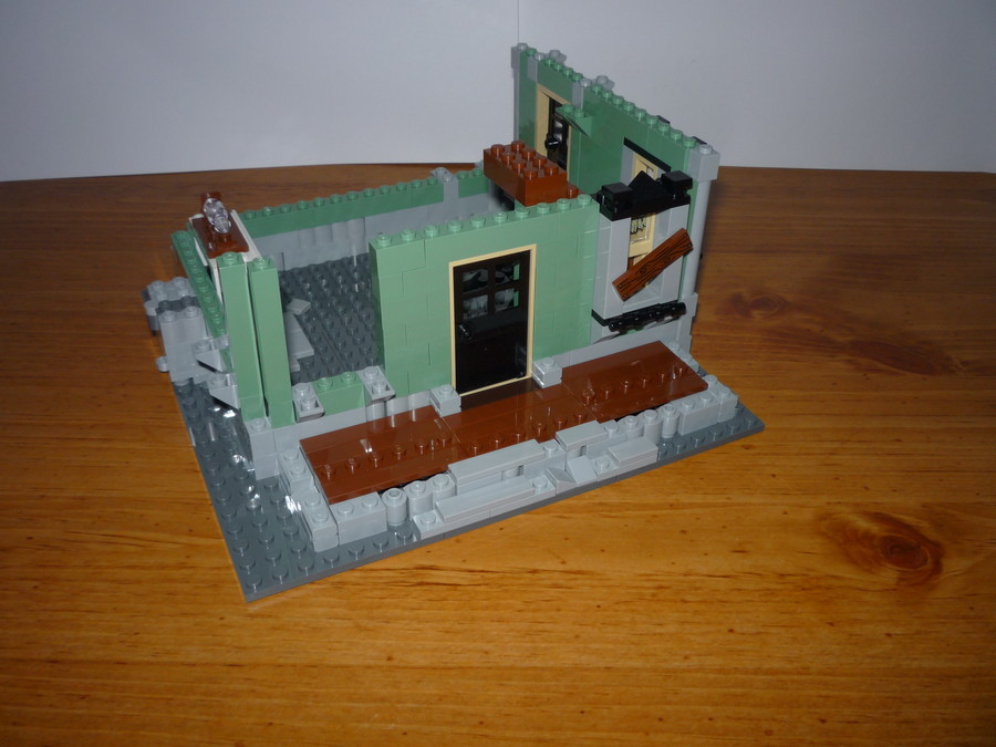 10228 Haunted House