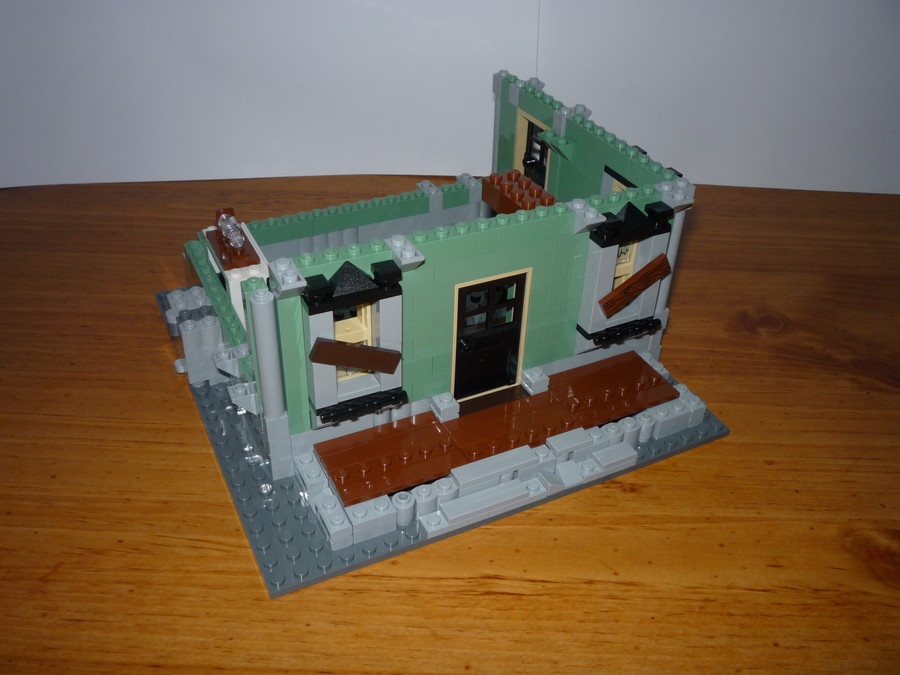 10228 Haunted House