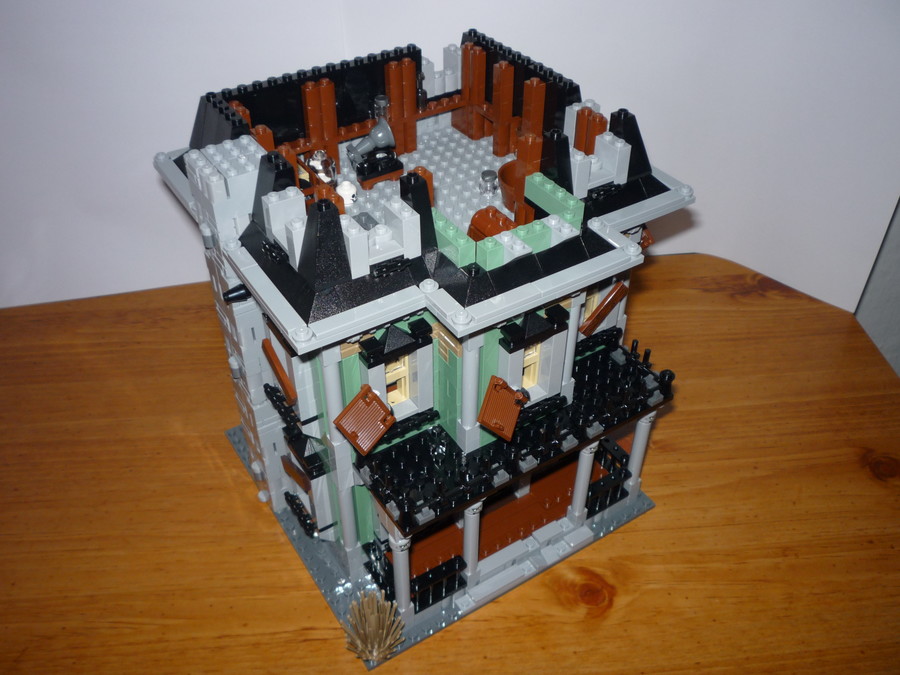 10228 Haunted House