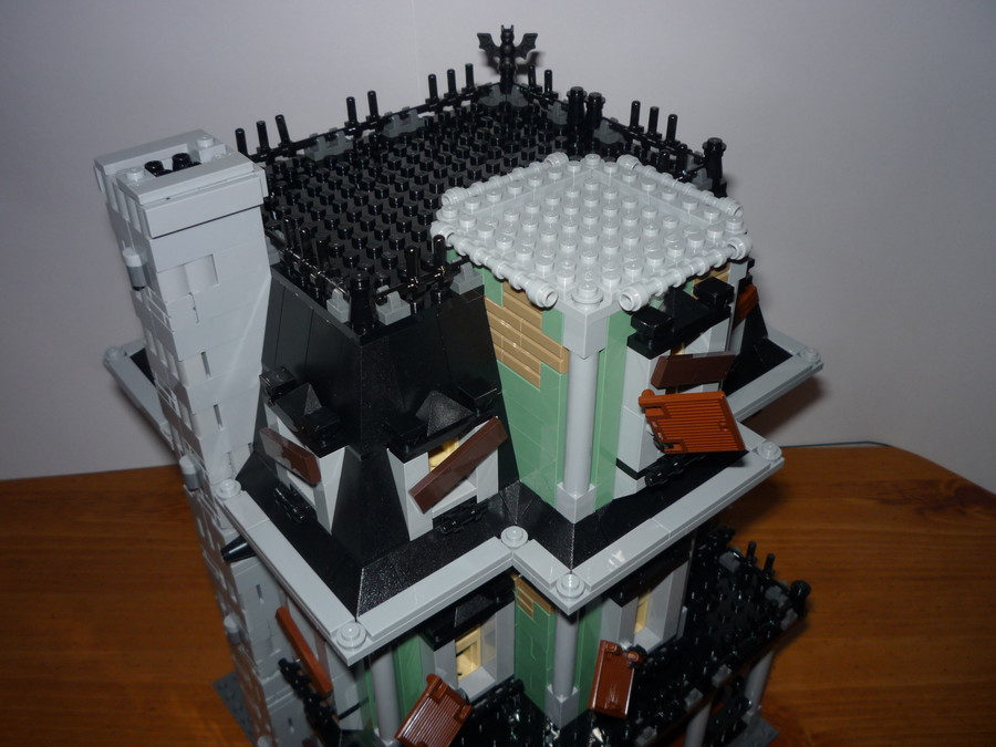 10228 Haunted House