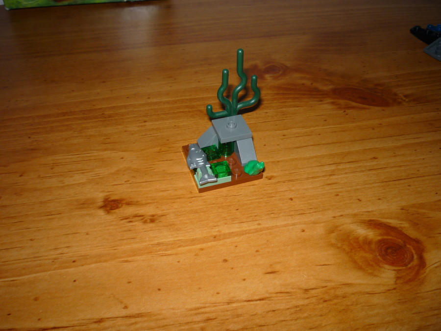9461 The Swamp Creature