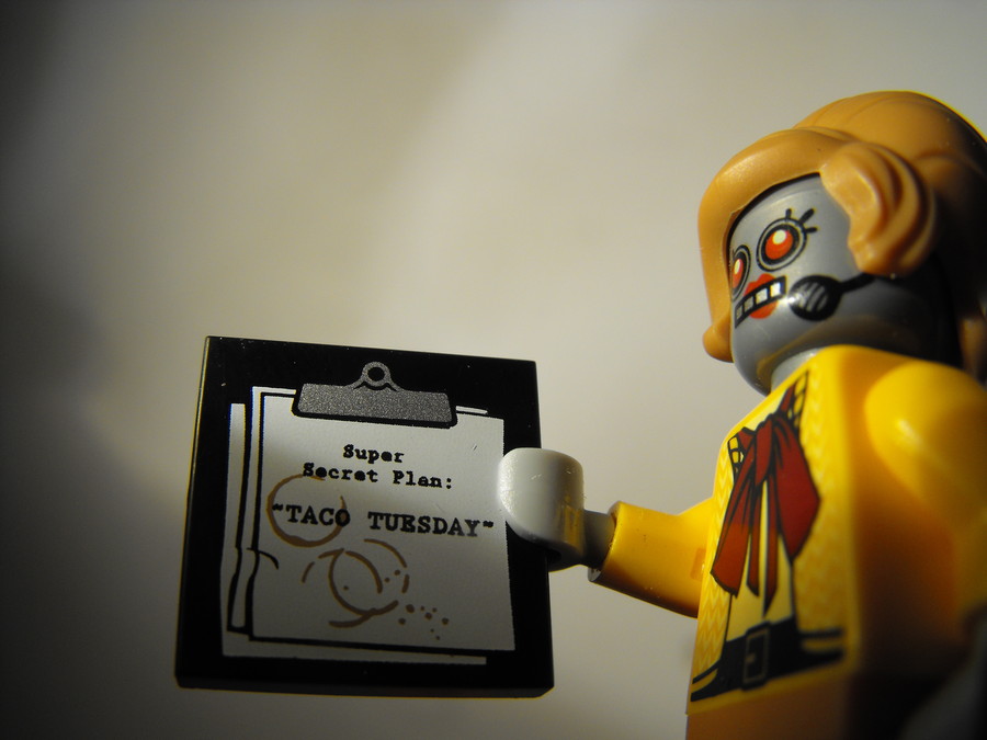 Lego Movie zombi lány