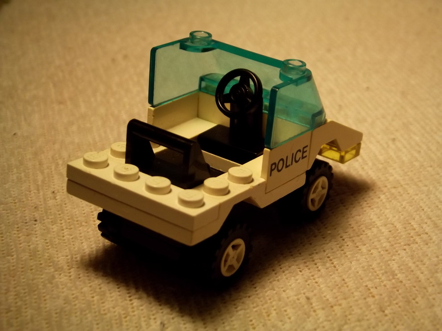 Police Car (1610)
