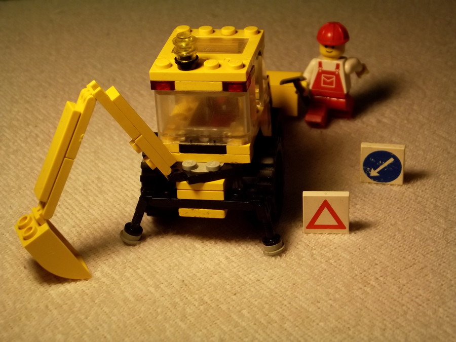Backhoe (6662)