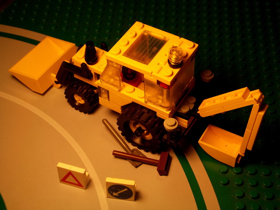 Backhoe (6662)