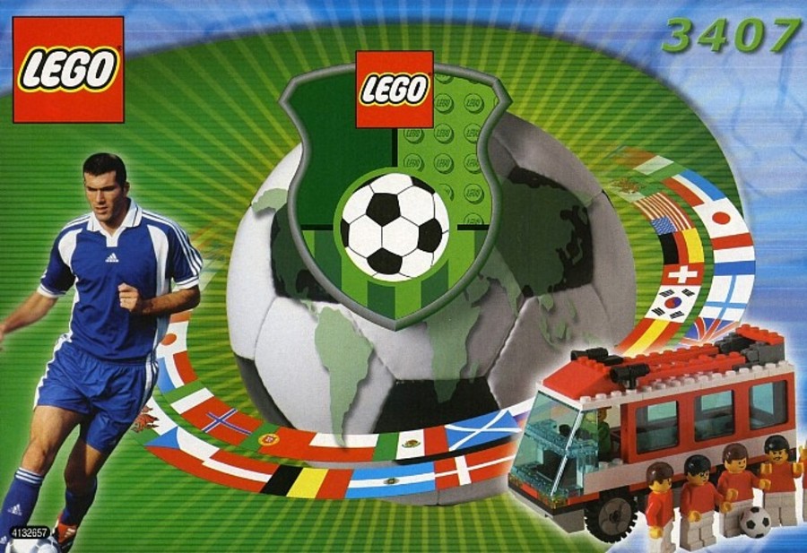 Focilelátó és belépőkapu