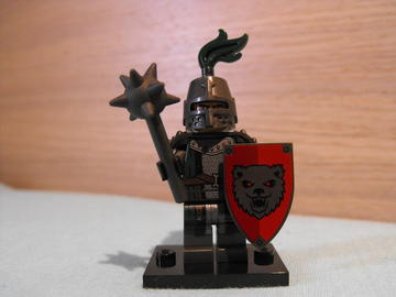 Középkori lovag minifigura