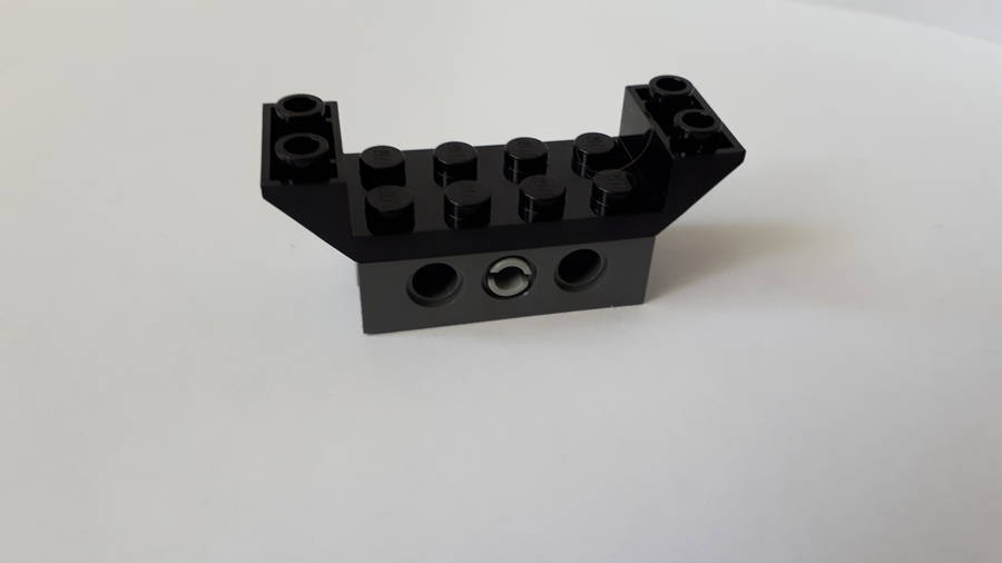 30531