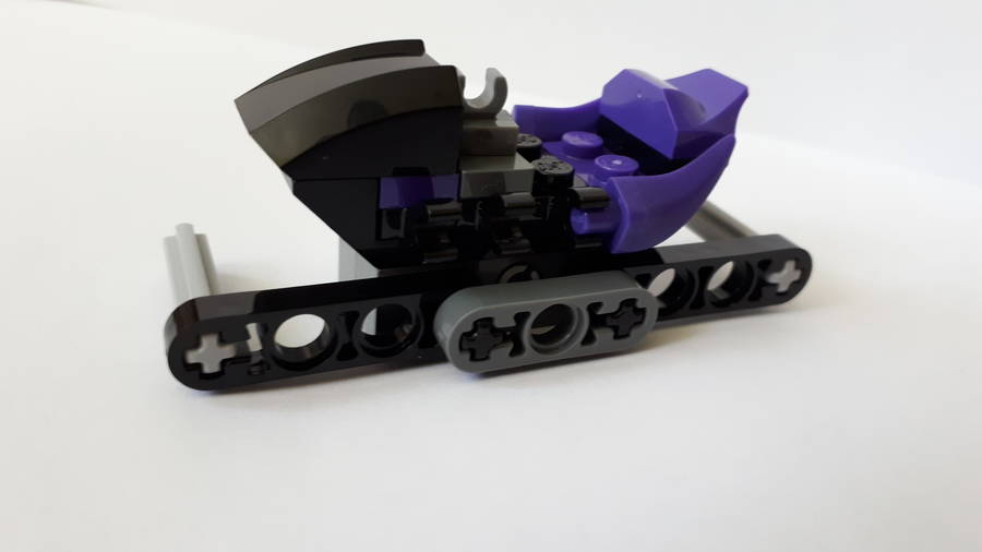 30531