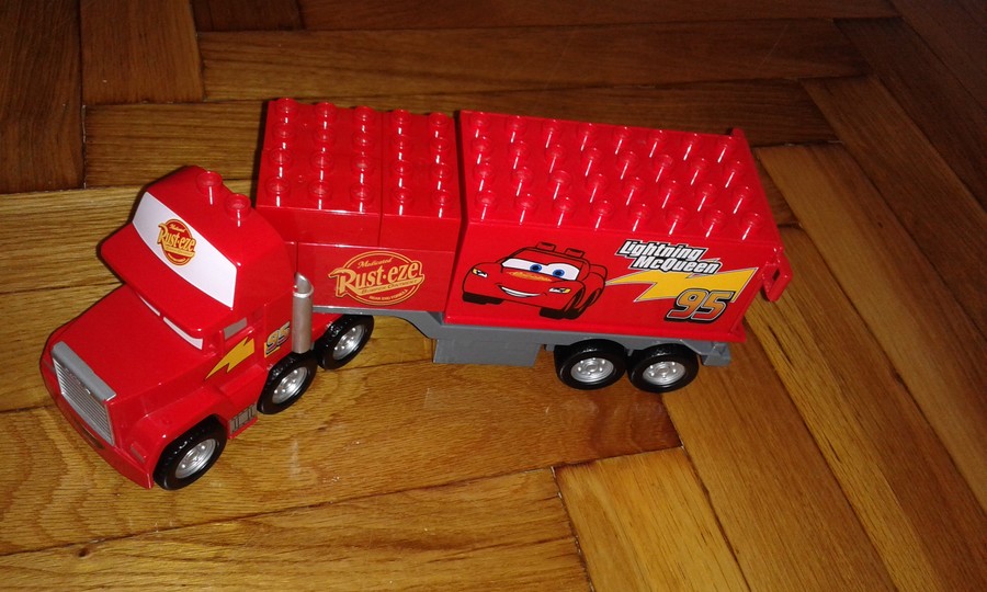 Duplo Verdák Mack úton