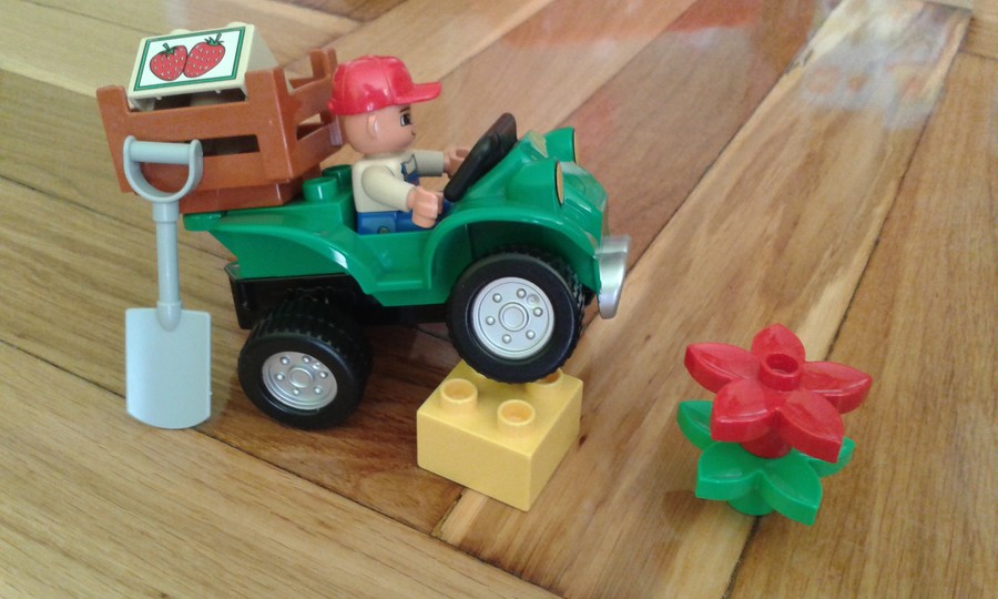 Duplo zöld autó