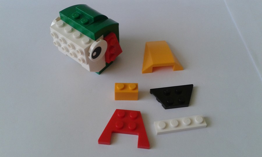 31031