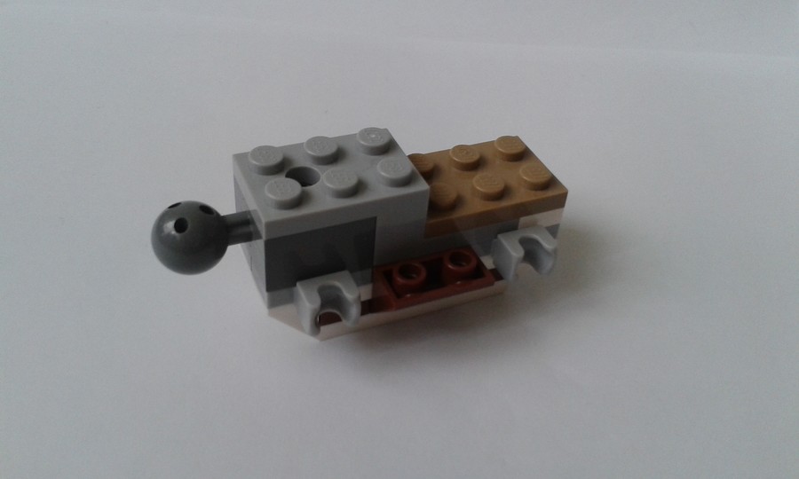 31044