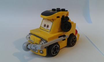 8206 - szettből Luigi