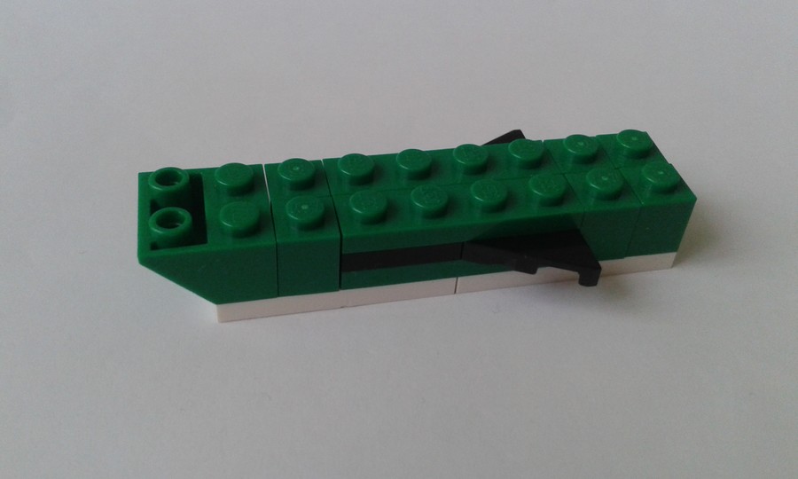 31031