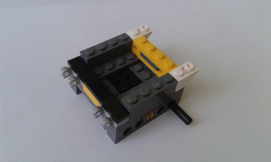 31046