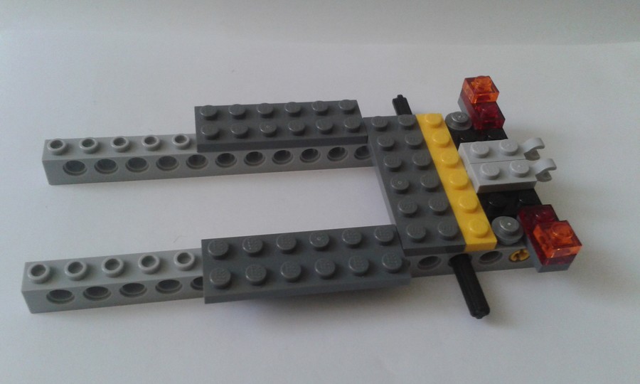 31046