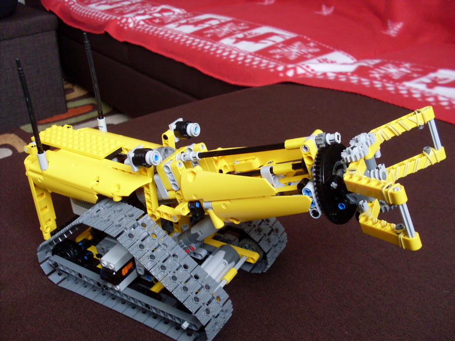 LEGO Technic Bombakereső robot