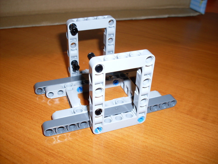 LEGO Technic Bombakereső robot