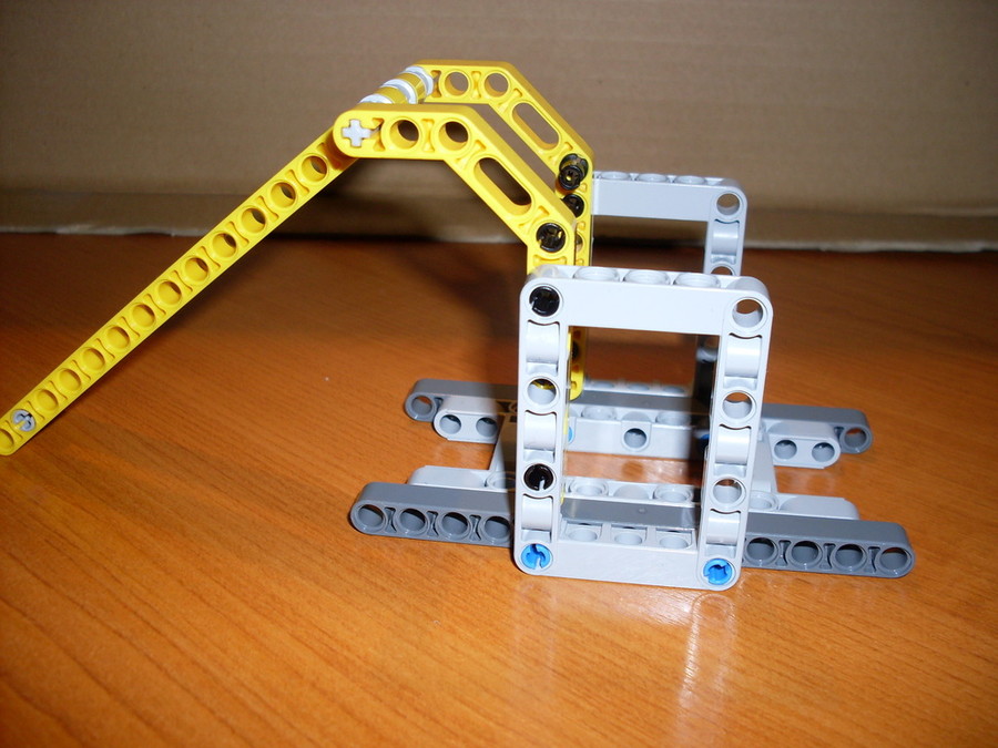 LEGO Technic Bombakereső robot