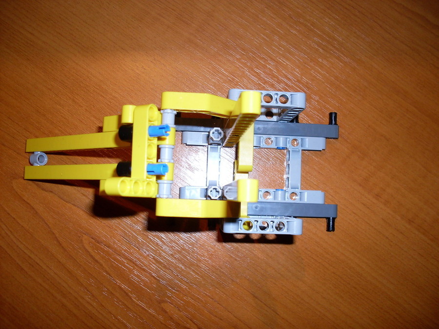 LEGO Technic Bombakereső robot