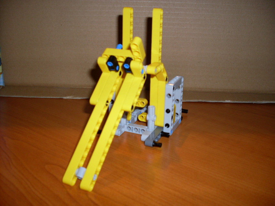 LEGO Technic Bombakereső robot