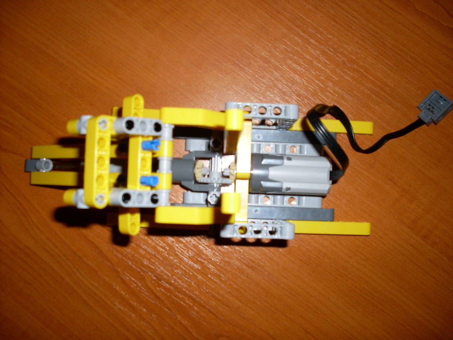 LEGO Technic Bombakereső robot