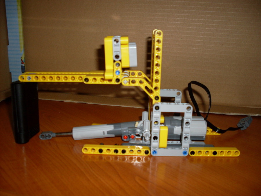 LEGO Technic Bombakereső robot