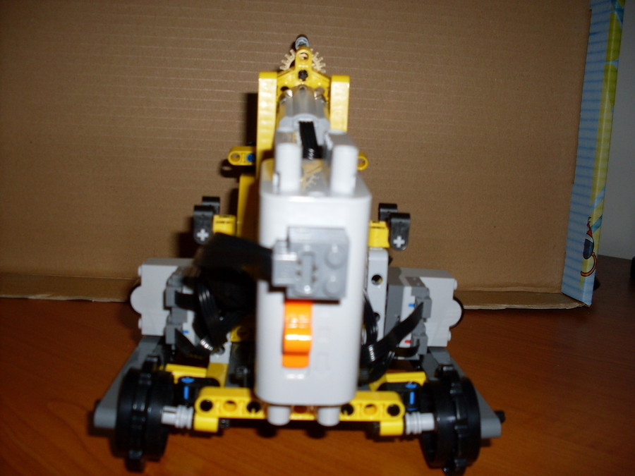 LEGO Technic Bombakereső robot