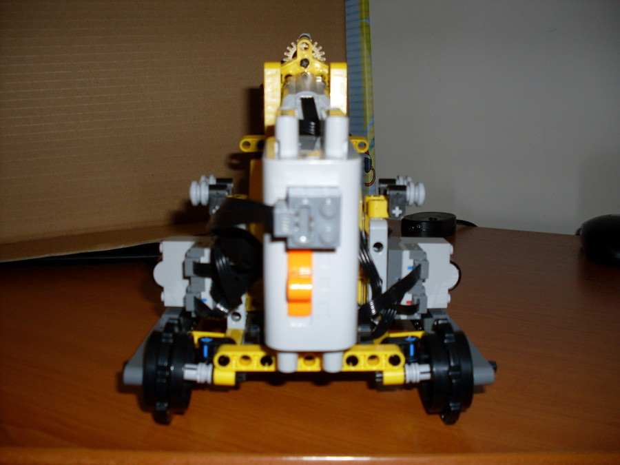 LEGO Technic Bombakereső robot