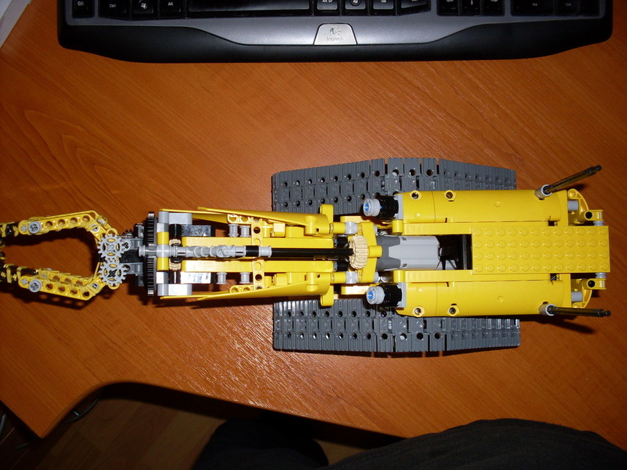 LEGO Technic Bombakereső robot