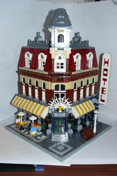 Modular Buildings 10182 - Cafe Corner - Az Első