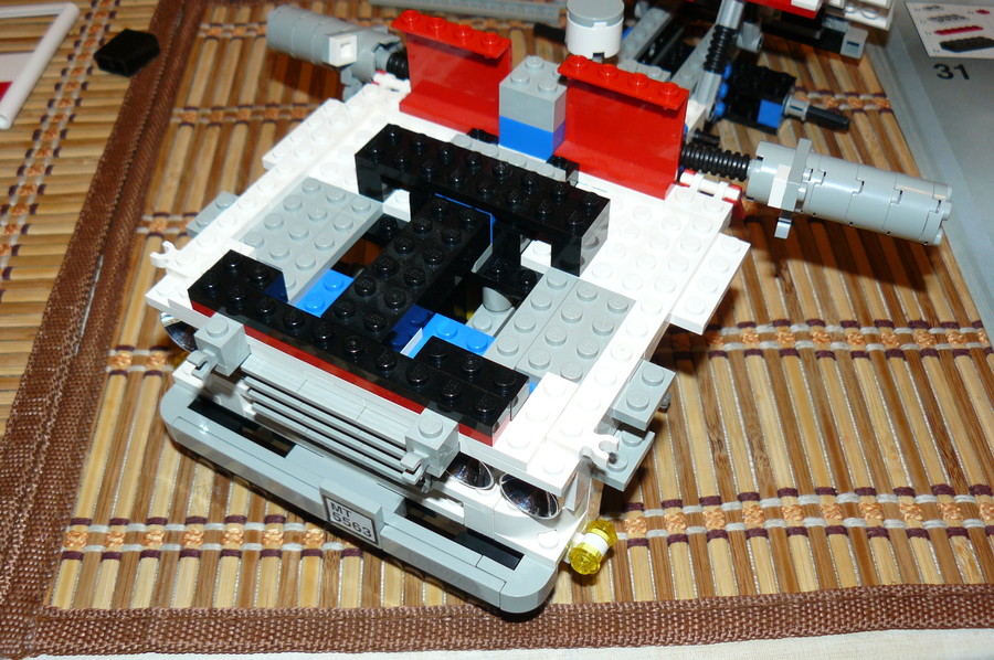 Model Team 5563