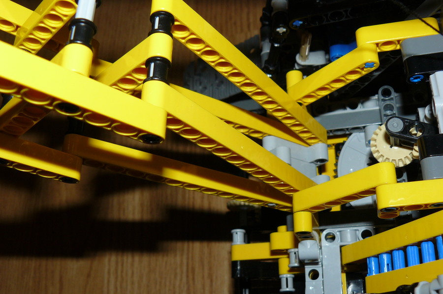 Lego Technic 42042 Lánctalpas Daru
