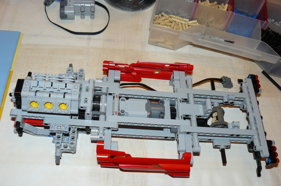 42042 Replika + SBrick (+8436)