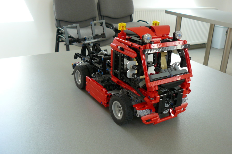 42042 Replika + SBrick (+8436)