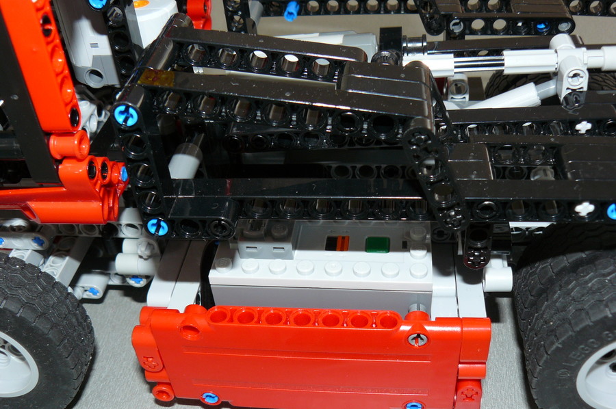 42042 Replika + SBrick (+8436)