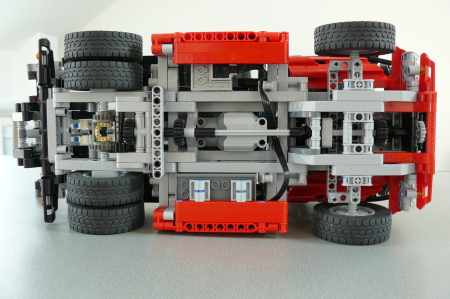 42042 Replika + SBrick (+8436)