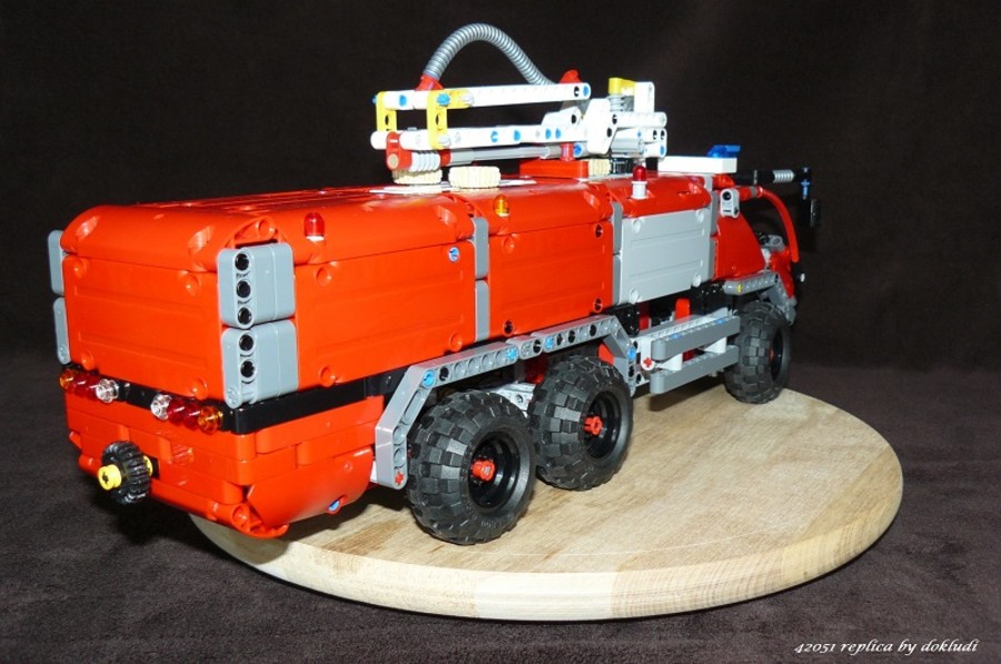 Lego Technic 42051 Replika