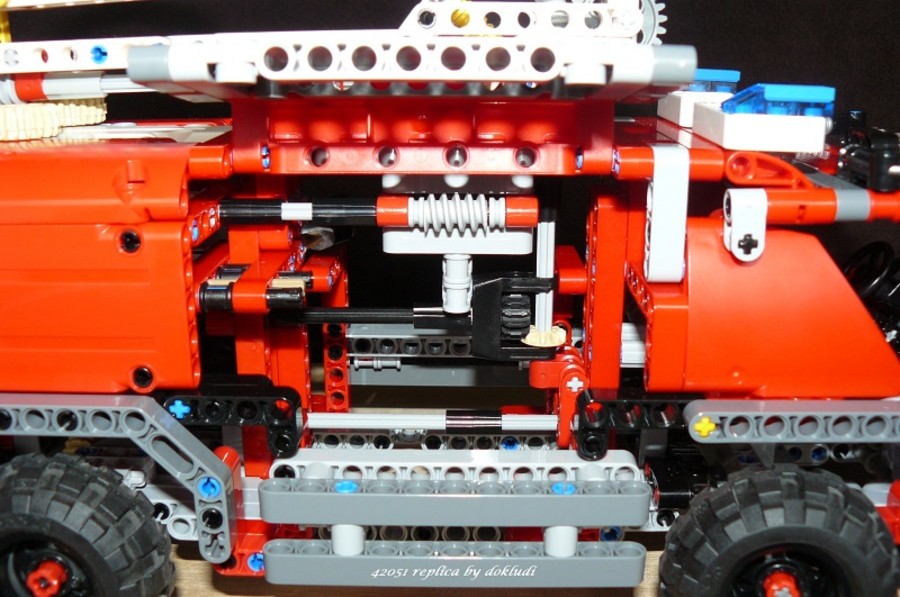Lego Technic 42051 Replika
